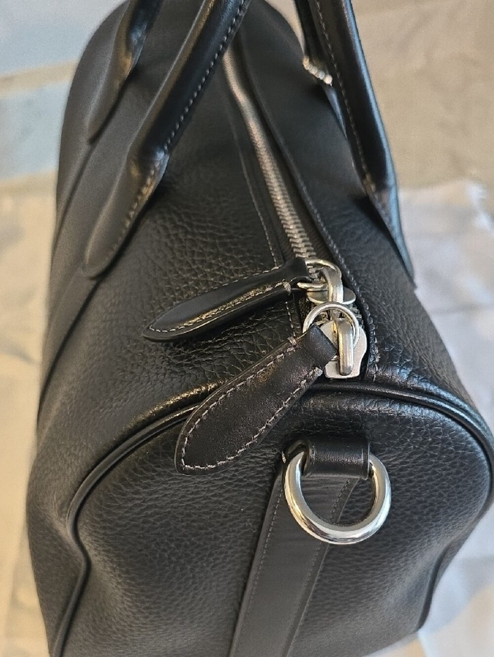 Coach Compass Bag 35 Black Pebbled Leather with Detachable Strap - Picture 7 of 15